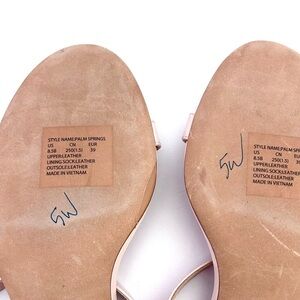 Shoe